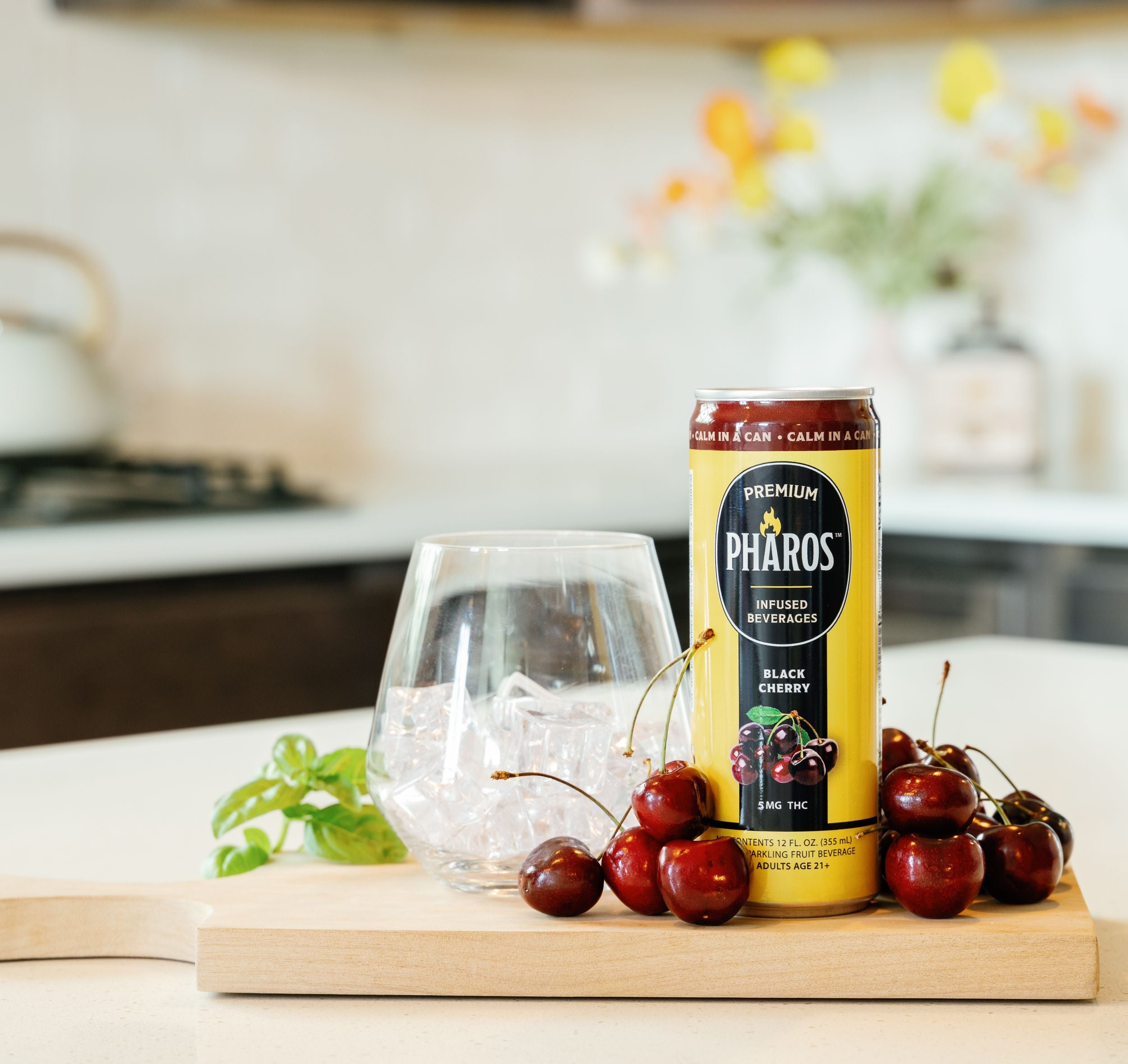 Black Cherry 5MG THC-Infused Sparkling Drinks (4 Pack) – Pharos